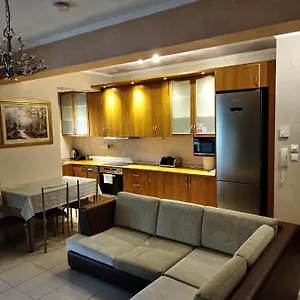 Dellmar Apartment Peraía